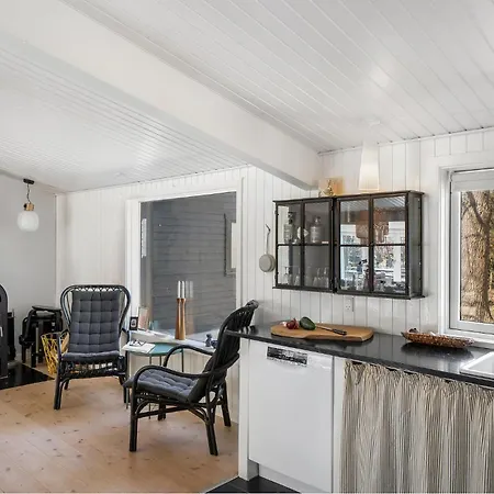 4 Bedroom Awesome In Holiday home