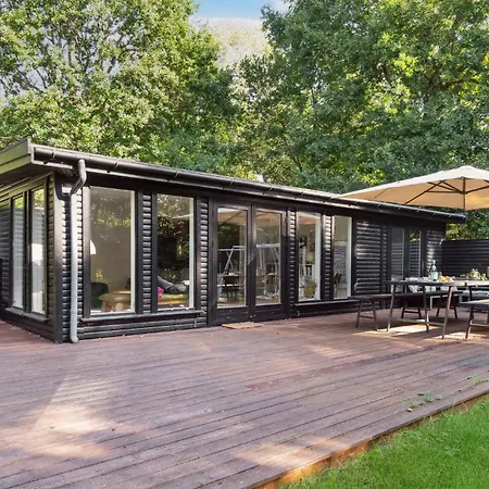 4 Bedroom Awesome In Holiday home Frederiksvaerk