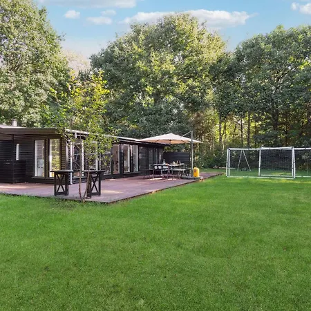 4 Bedroom Awesome In Frederiksvaerk